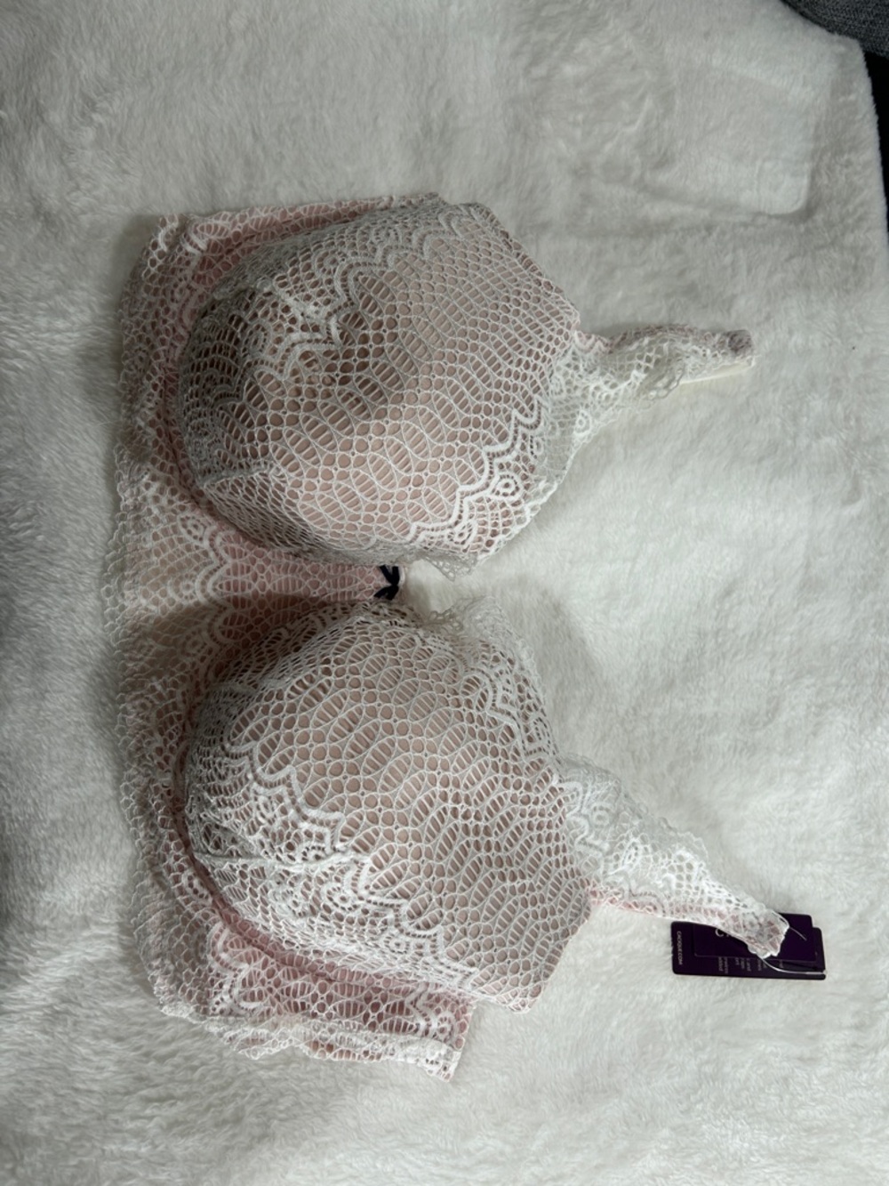 Cacique White Lace Bra with Soft Pink Lining